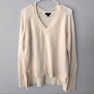 J Crew Cream Sweater High Low V-Neck Soft Sweater Women’s size S Lightweight
